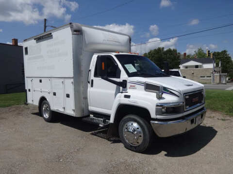 2005 GMC TopKick C4500 for sale at ROSE AUTOMOTIVE in Hamilton OH