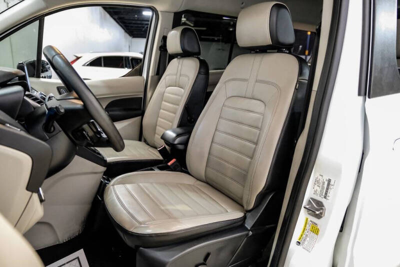 2020 Ford Transit Connect XLT