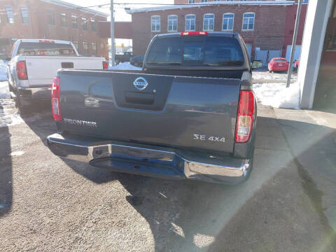 2009 Nissan Frontier LE