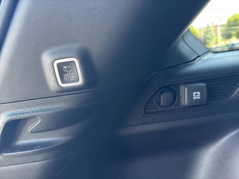 2022 Jeep Grand Cherokee Altitude