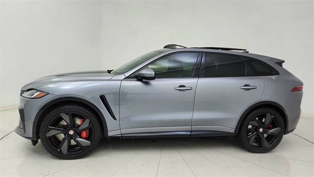 2022 Jaguar F-PACE SVR