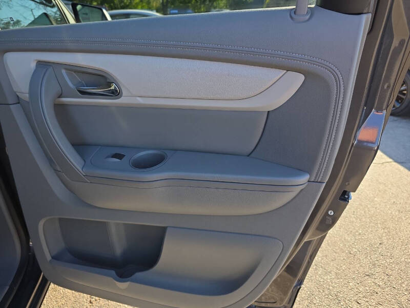 2016 Chevrolet Traverse LS