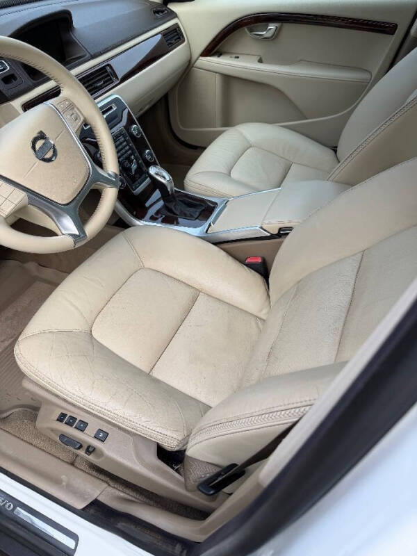 2013 Volvo XC70 T6 Premier Plus