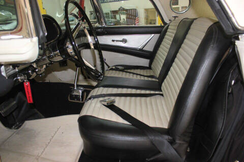 1957 Ford Thunderbird