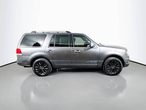 2016 Lincoln Navigator Select