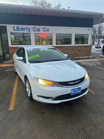 2016 Chrysler 200 LX