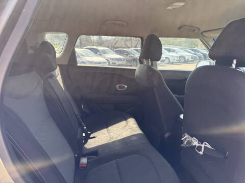 2018 Kia Soul +
