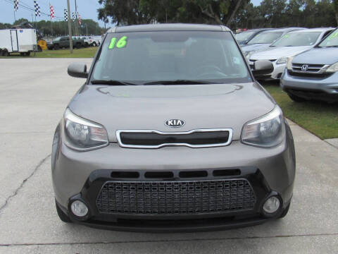 2016 Kia Soul +