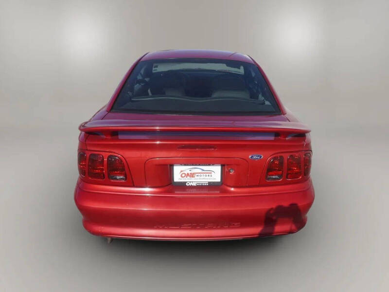 1998 Ford Mustang