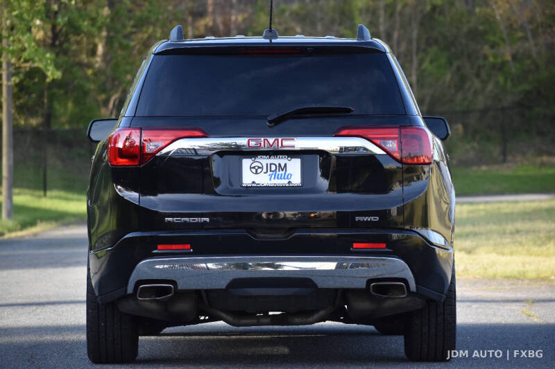 2017 GMC Acadia Denali