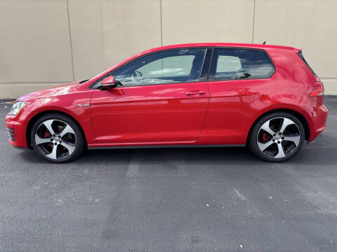 2016 Volkswagen Golf GTI S