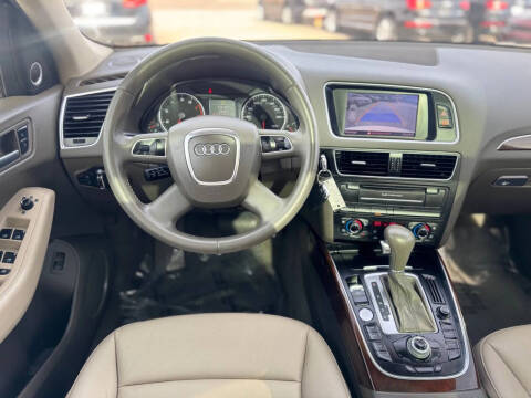 2012 Audi Q5 3.2 quattro Premium Plus
