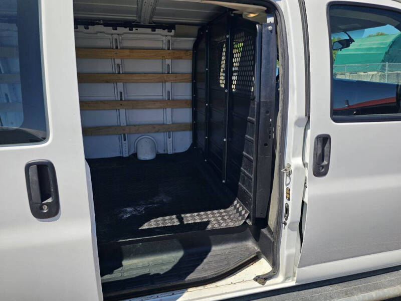 2019 Chevrolet Express 2500