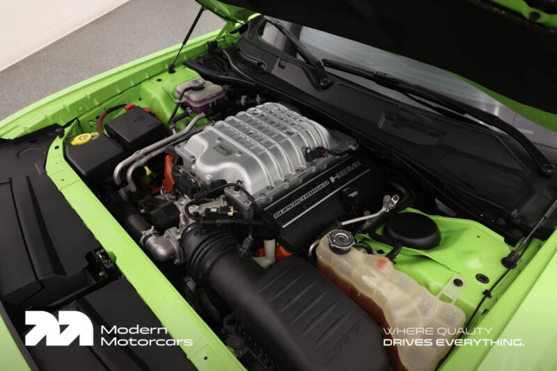 2015 Dodge Challenger SRT Hellcat