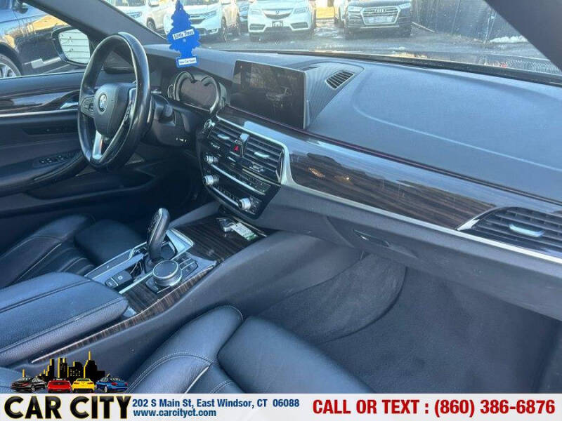 2017 BMW 5 Series 540i xDrive