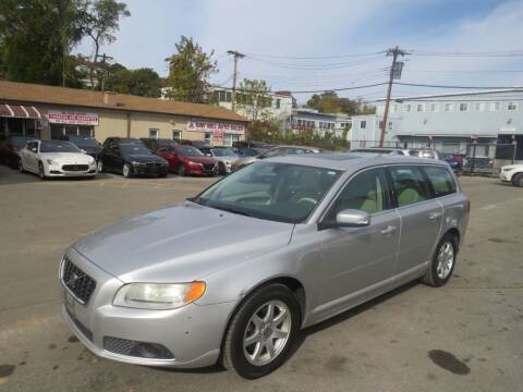 2008 Volvo V70 for sale at Saw Mill Auto in Yonkers NY