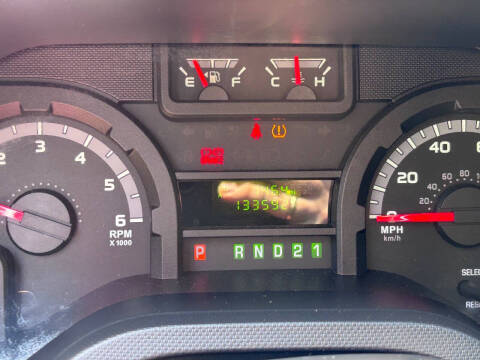 2011 Ford E-Series E-350 SD