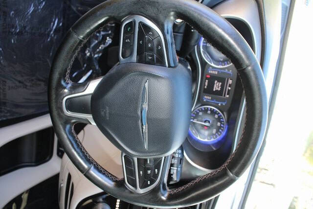 2020 Chrysler Pacifica Touring L