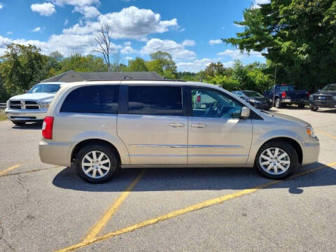 2014 Chrysler Town and Country Touring