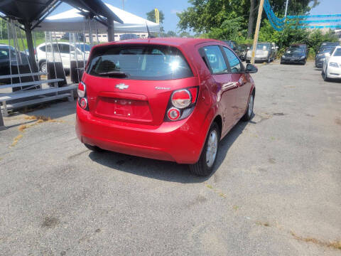2012 Chevrolet Sonic LS
