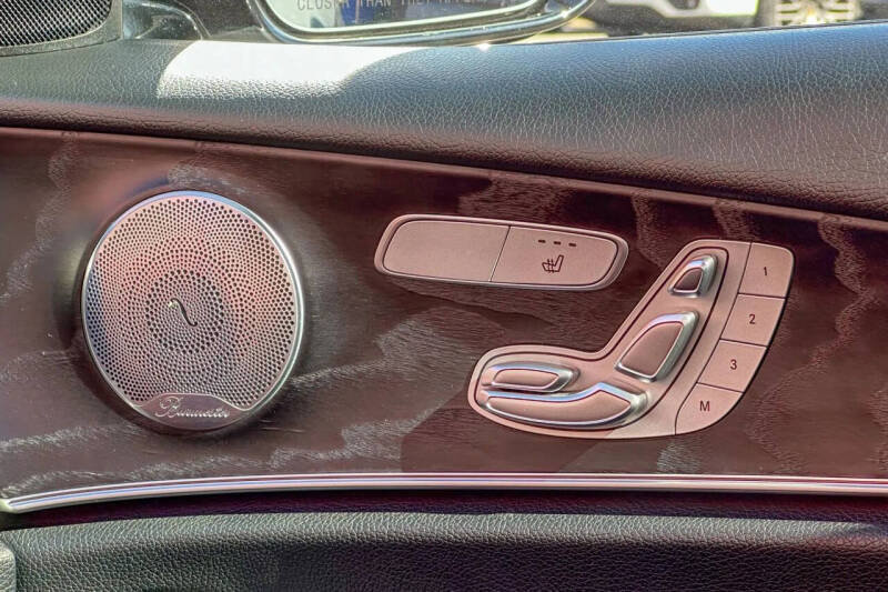 2019 Mercedes-Benz E-Class E 300