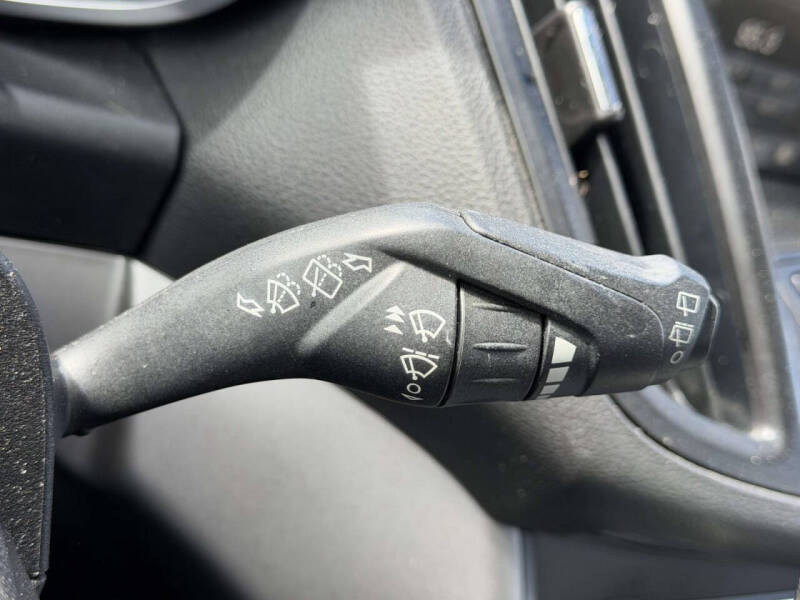 2014 Ford C-MAX Hybrid SE