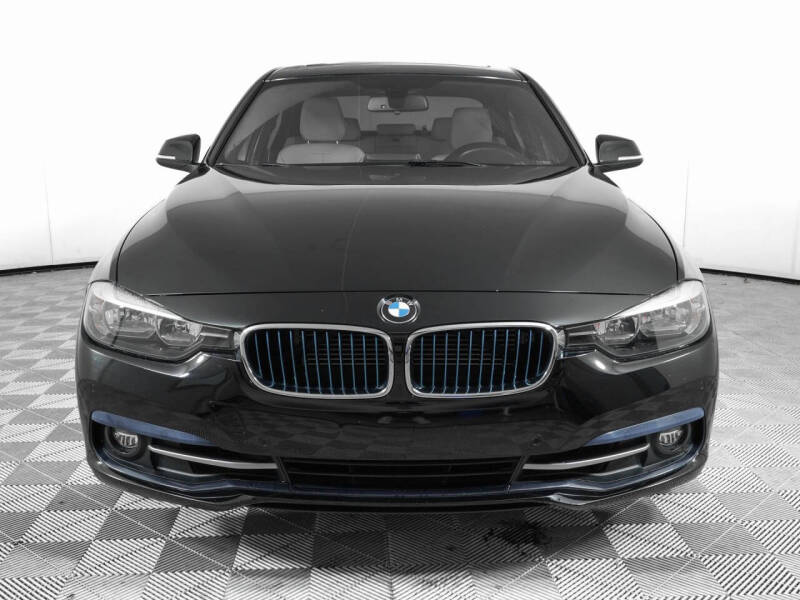 2017 BMW 3 Series 330e iPerformance