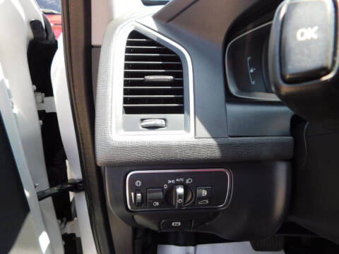 2016 Volvo XC60 T5 Drive-E