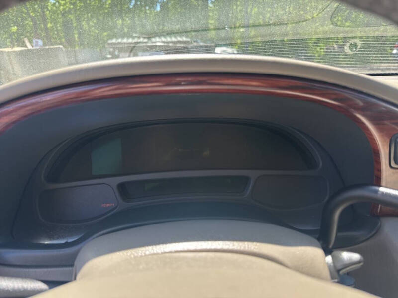 2004 Cadillac DeVille