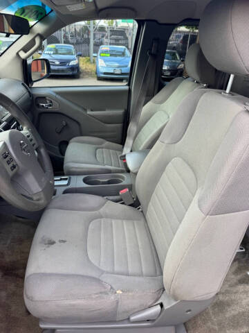 2017 Nissan Frontier S