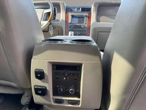 2011 Lincoln Navigator