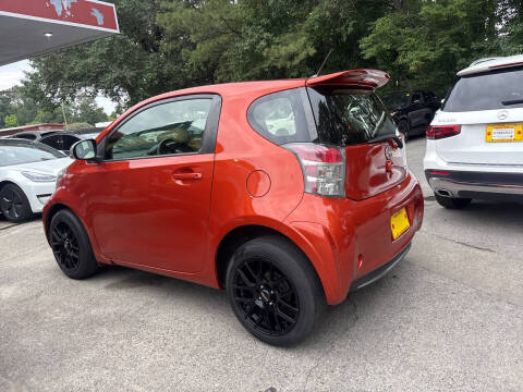2015 Scion iQ