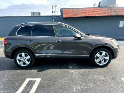 2011 Volkswagen Touareg Hybrid