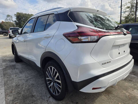 2023 Nissan Kicks SV