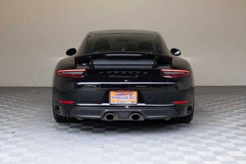 2017 Porsche 911 Carrera S