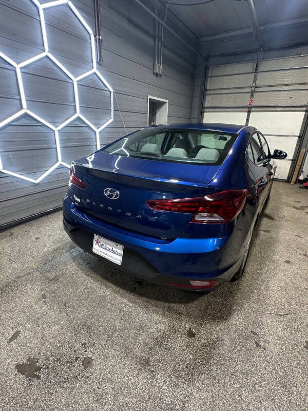 2019 Hyundai Elantra