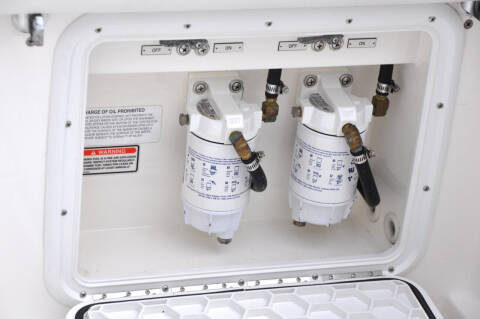 2005 35 JEFFERSON MARLAGO CC CENTER CONSOLE