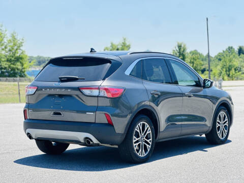 2020 Ford Escape SEL