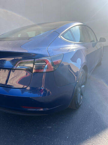 2021 Tesla Model 3 Standard Range Plus