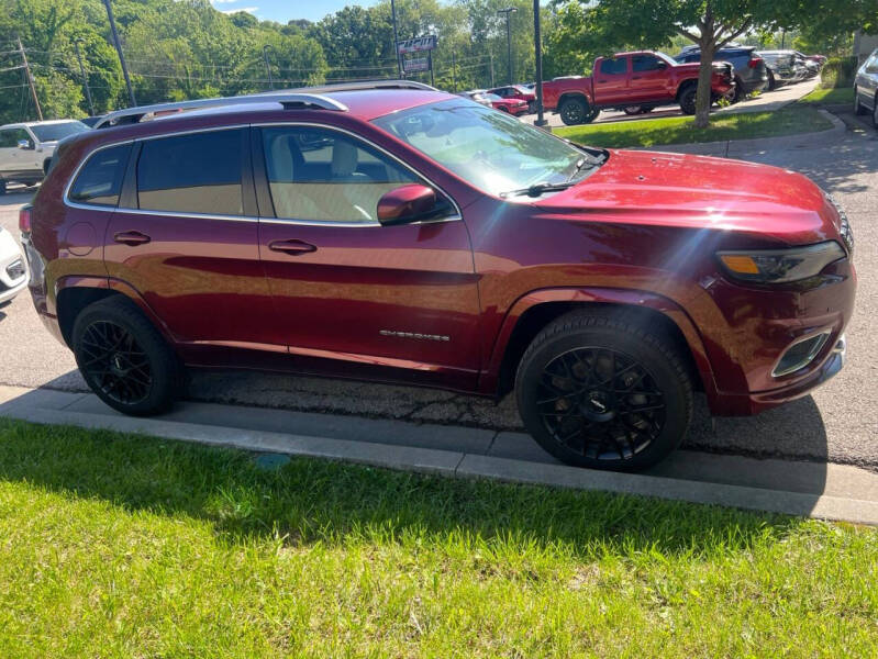 2019 Jeep Cherokee Overland