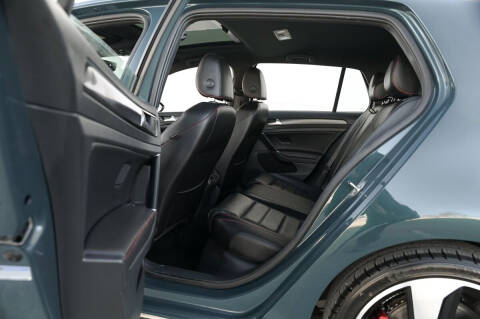 2018 Volkswagen Golf GTI S