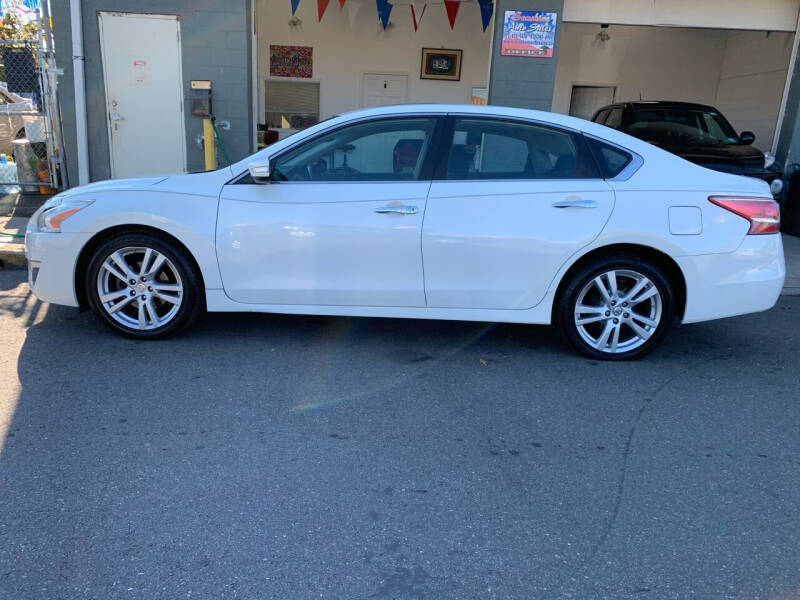 2013 Nissan Altima 3.5 SV