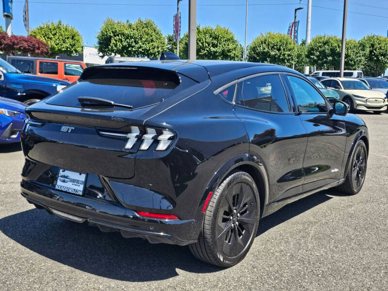 2025 Ford Mustang Mach-E GT
