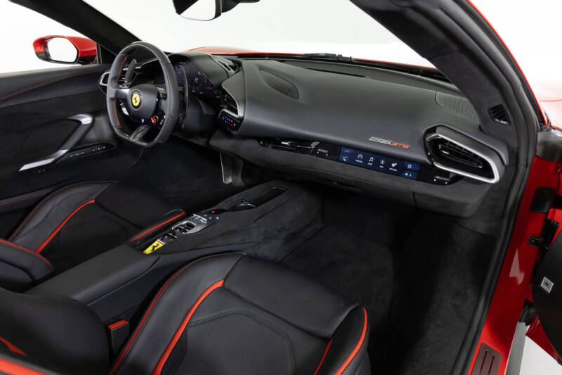 2024 Ferrari 296 GTS