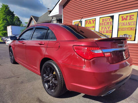 2014 Chrysler 200 Limited