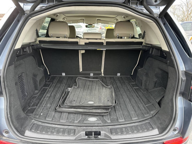 2020 Land Rover Discovery Sport P250 SE