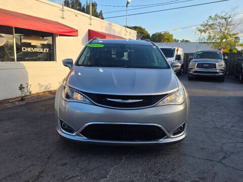 2017 Chrysler Pacifica