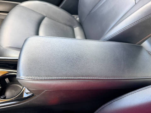 2021 Toyota Prius XLE