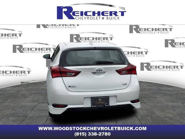 2016 Scion iM