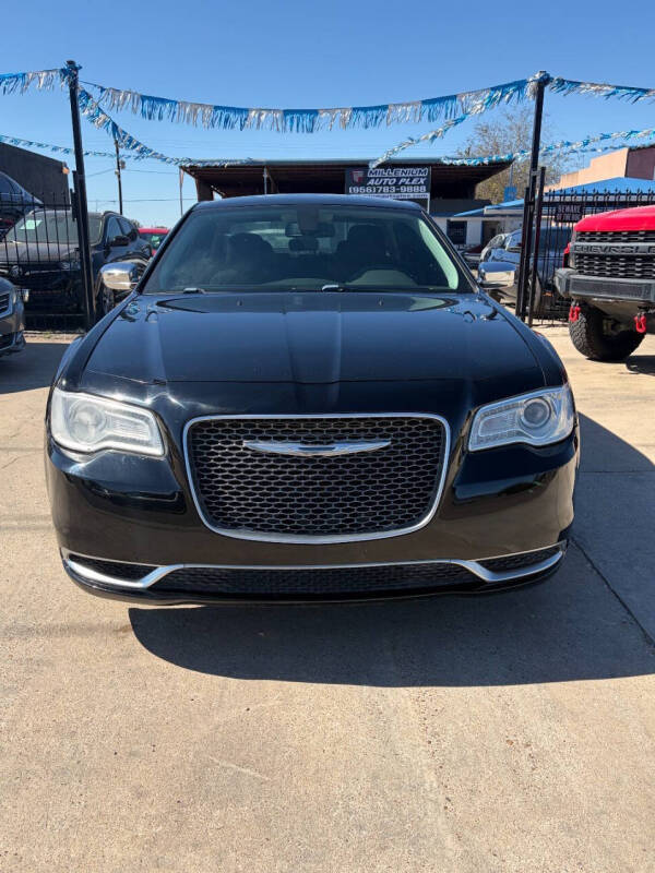 2018 Chrysler 300 Touring